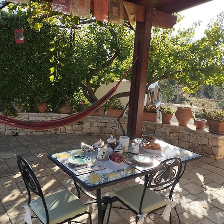 Piccolo Trullo Ostunese Le Jardin De Sophie' 奥斯图尼 外观 照片